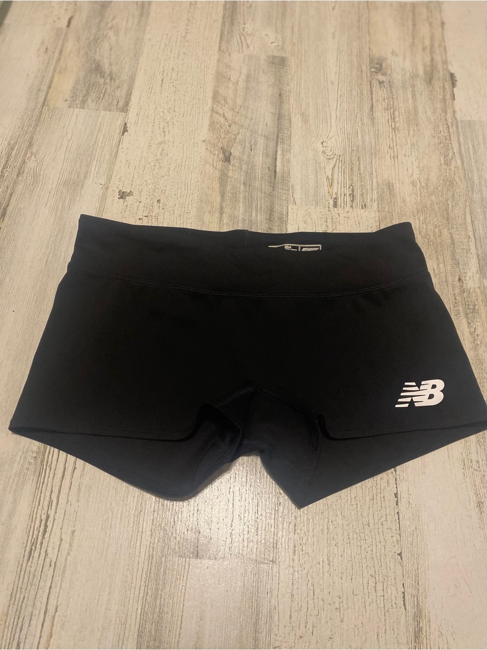 New Balance NB DRY Black Athletic Workout Shorts Women’s M